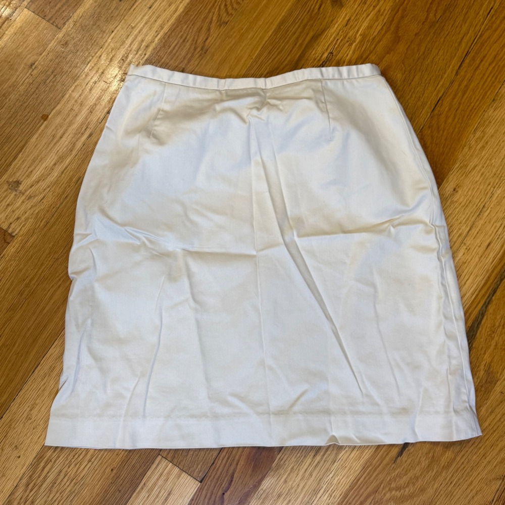 The Limited Stretch Women's Cream Skirt Size 2 - Picture 2 of 5